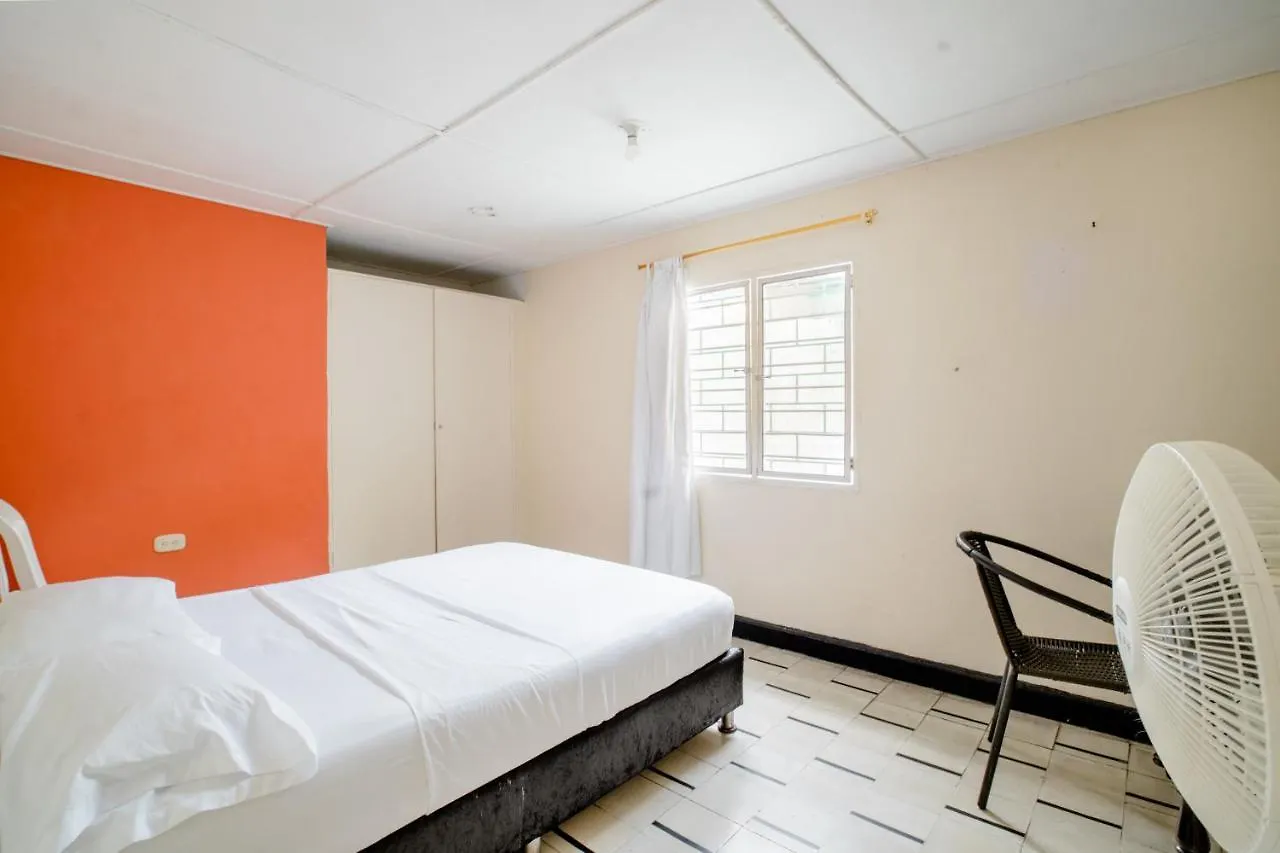 Habitacion Privada En Casa De Mis Padres Barranquilla  Colombia