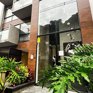 Edificio Nuevo Lujoso Ascensor Directo 5 99 Tower Medellín